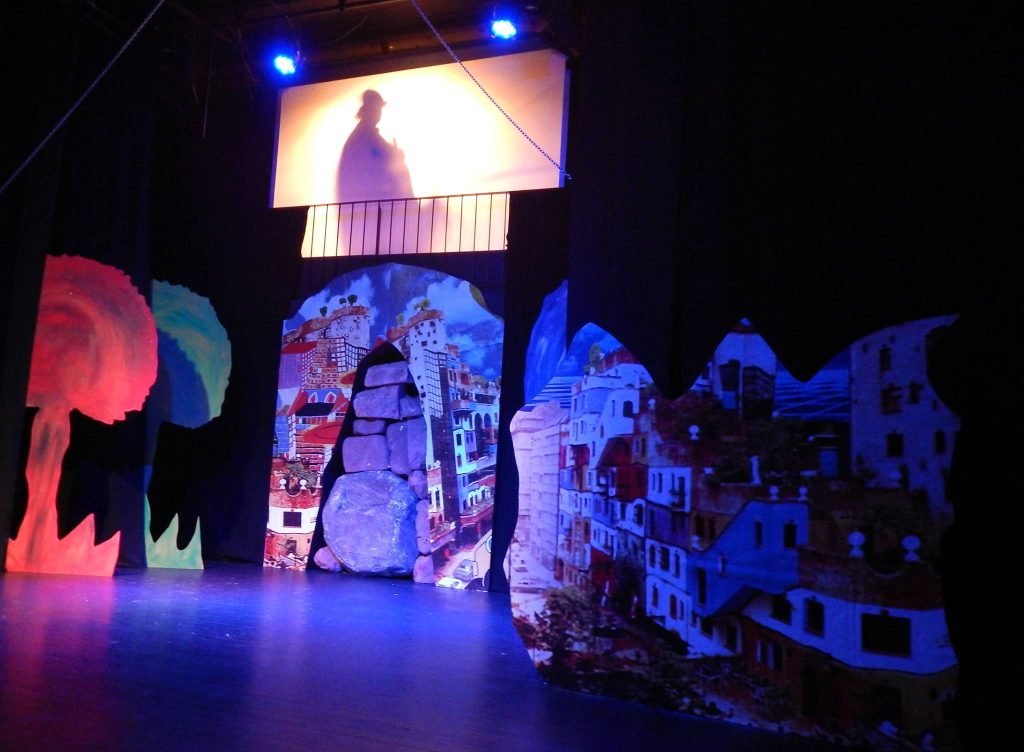 Theatro Eleftheri Ekfrasi-Book the theater