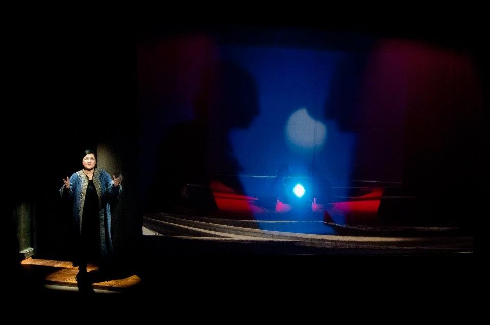 Theatro Eleftheri Ekfrasi-Book the theater-3